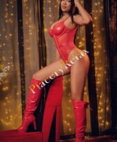 Scarlet ebano